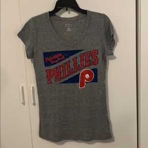 Heather gray Phillies T shirt